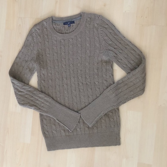 Cable knit sweater - Picture 2 of 4